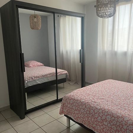 Appart T3 Proche Metro -Draps Et Serviettes Inclus Marseilles Buitenkant foto