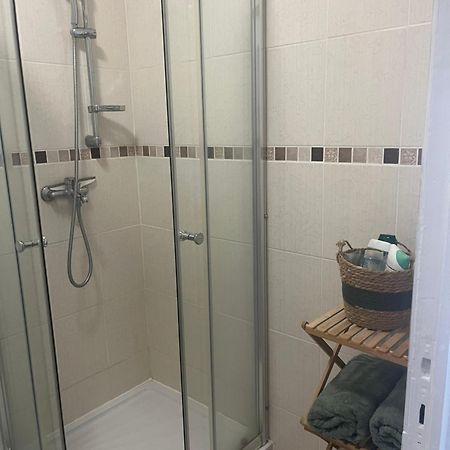 Appart T3 Proche Metro -Draps Et Serviettes Inclus Marseilles Buitenkant foto