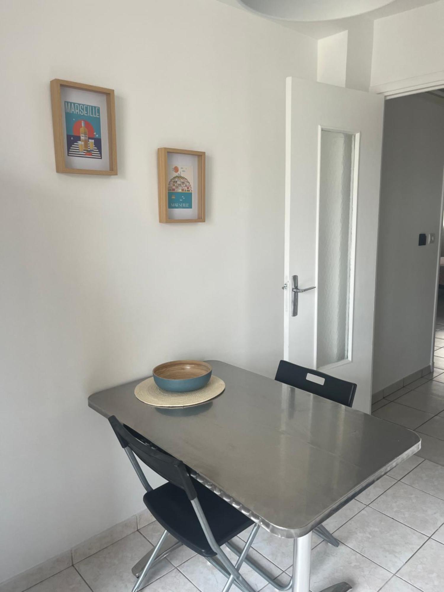 Appart T3 Proche Metro -Draps Et Serviettes Inclus Marseilles Buitenkant foto