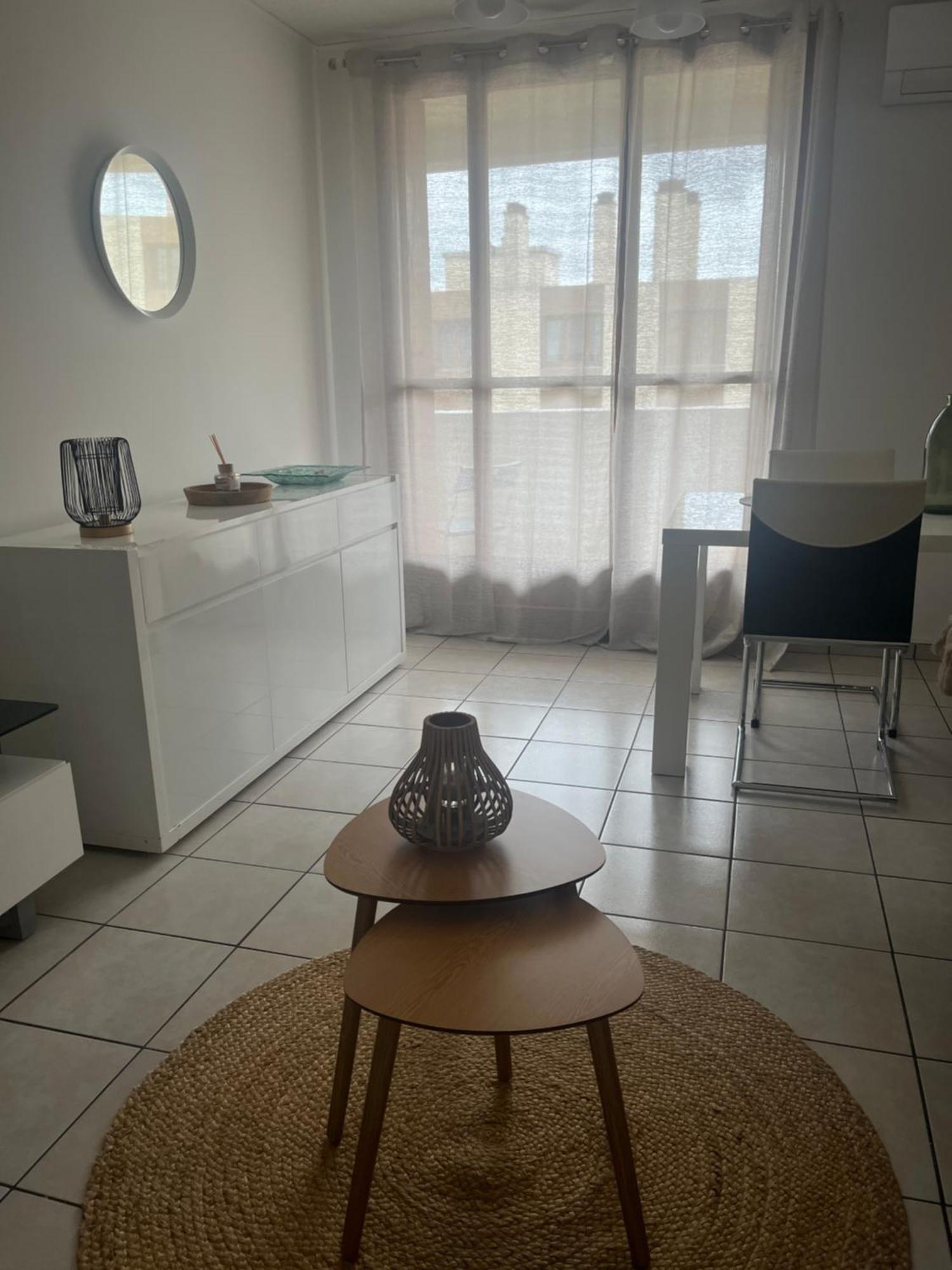 Appart T3 Proche Metro -Draps Et Serviettes Inclus Marseilles Buitenkant foto