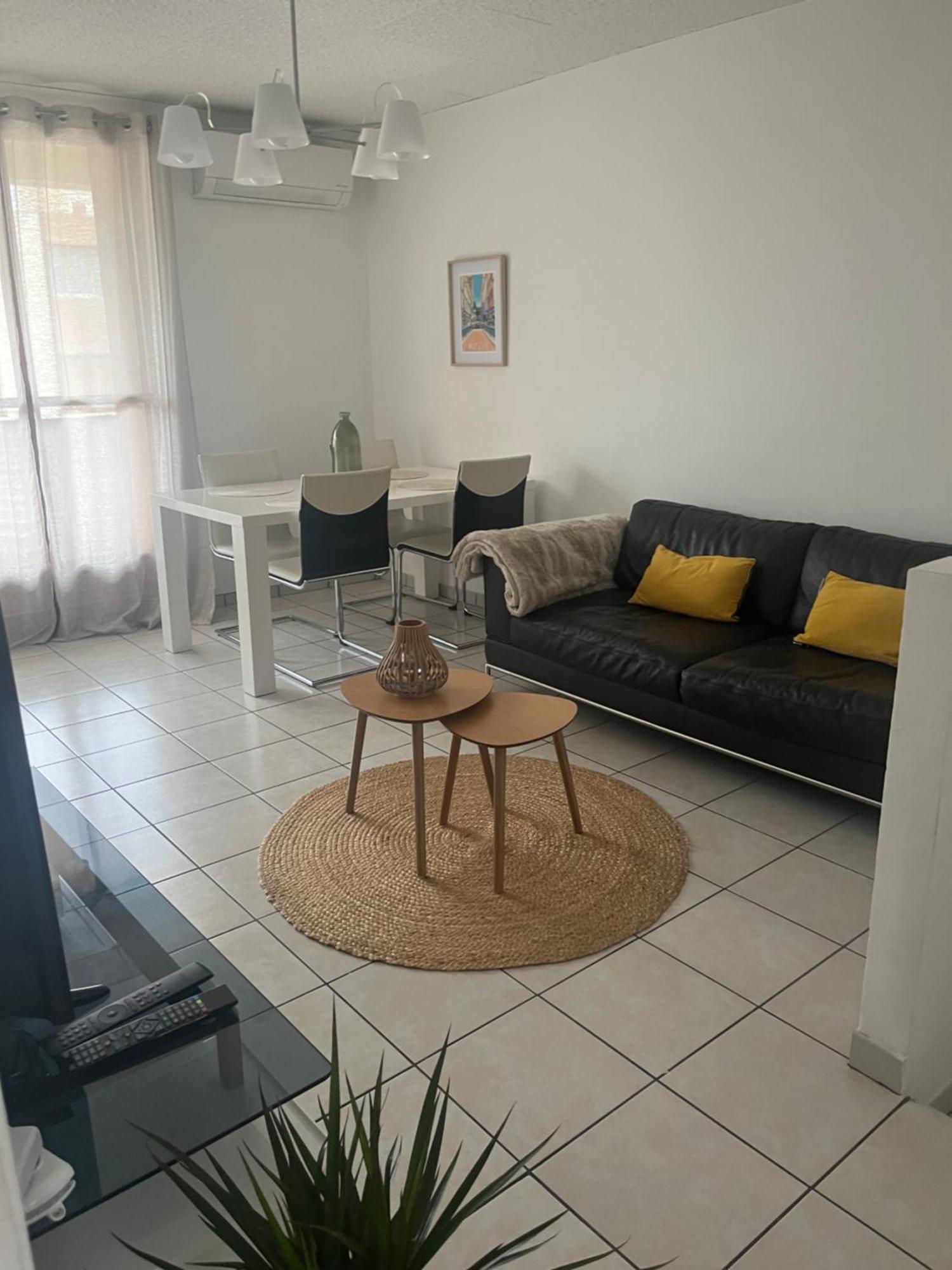 Appart T3 Proche Metro -Draps Et Serviettes Inclus Marseilles Buitenkant foto